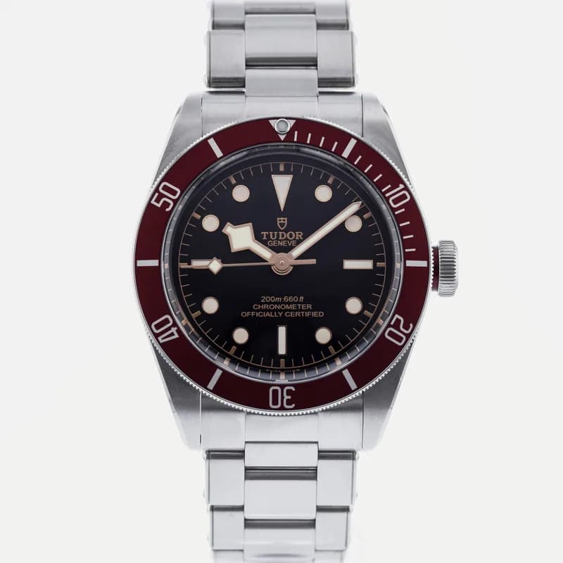 Tudor Heritage Black Bay Red 79230R