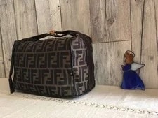 Fendi Mamma Baguette Shoulder Bag 2