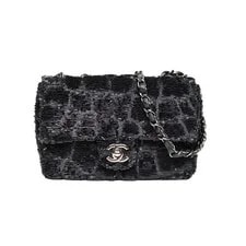 Chanel — Chanel CF Flap Bag Large 20cm P216245335 — Handbag — resale