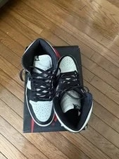 Air Jordan 1 Retro High OG 4