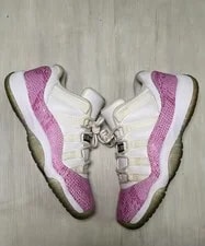 Air Jordan — Air Jordan 11 Low — Sneaker — resale