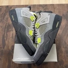 Jordan — Jordan 4 Retro SE 95 Neon — Designer Shoe — resale