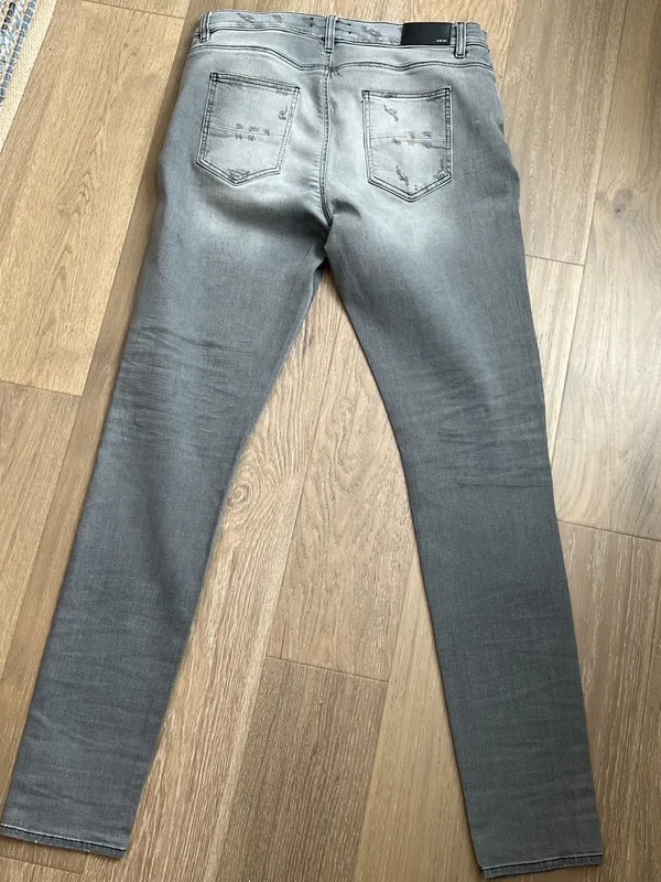 Amiri 3