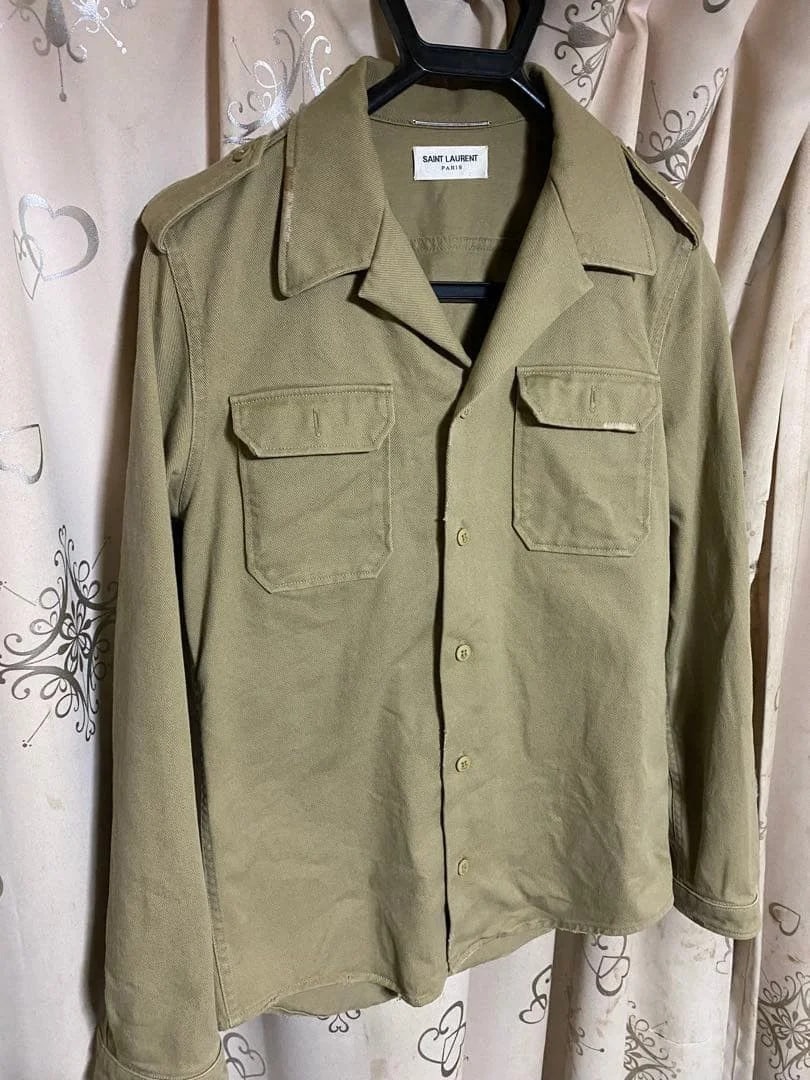 Saint Laurent Saint 2