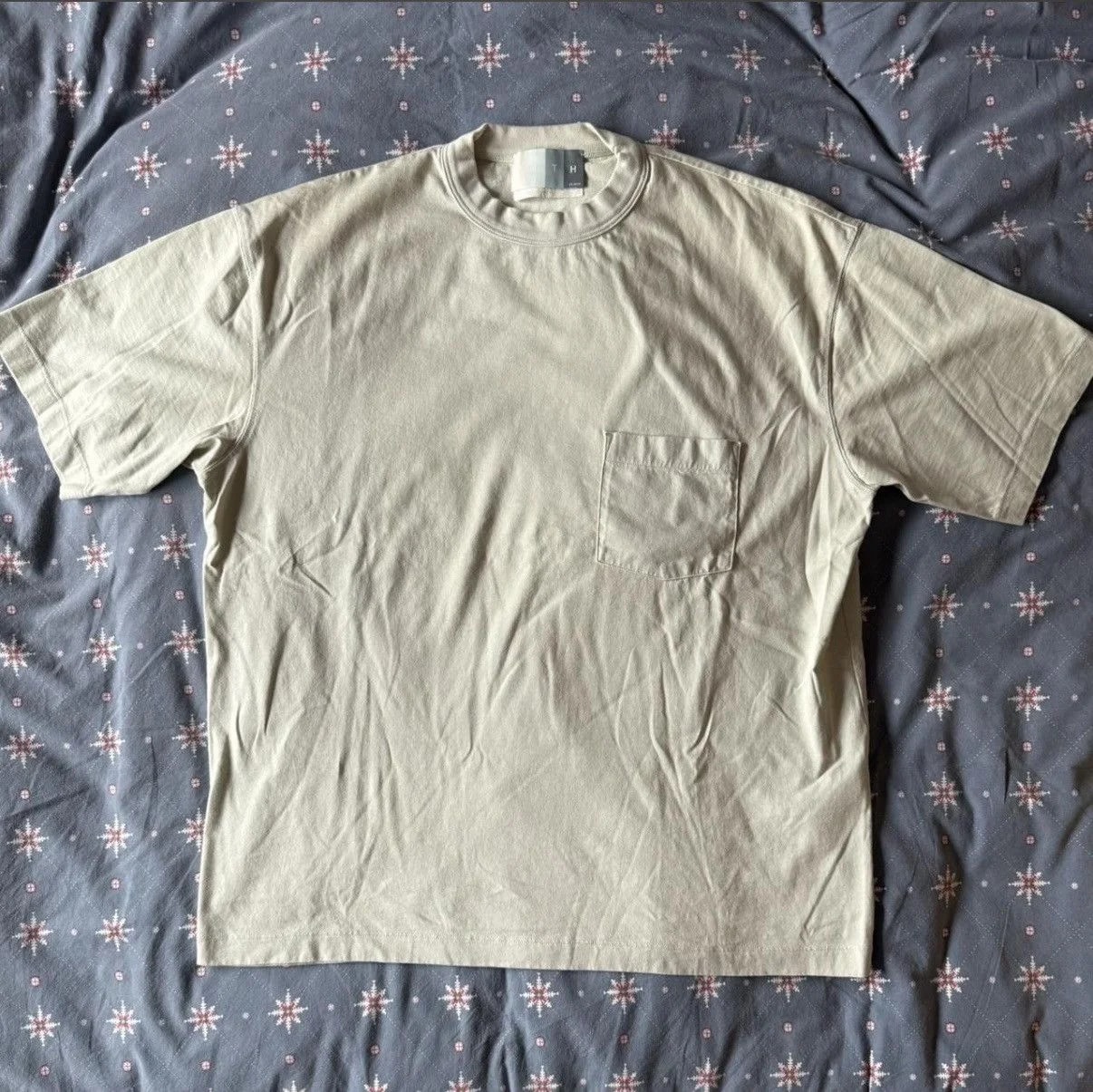 Leonard — Leonard TEE “ Serendipity” — streetwear — resale