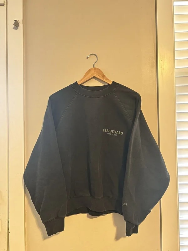 Fear of God — Fear of God Essentials Crewneck — streetwear — resale