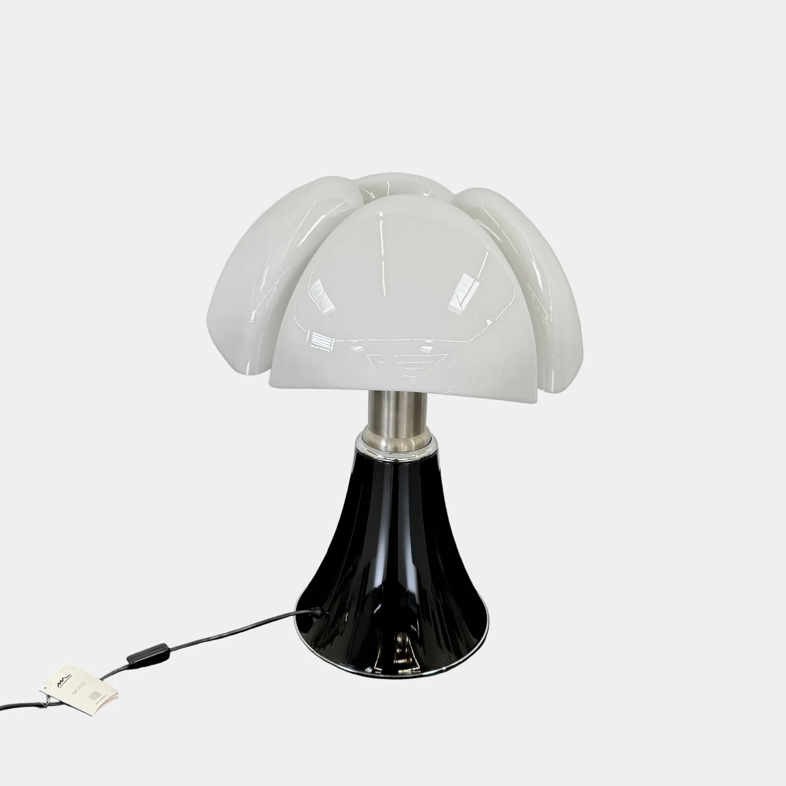 Martinelli Luce — Martinelli Luce Pipistrello Table Lamp — lighting — resale