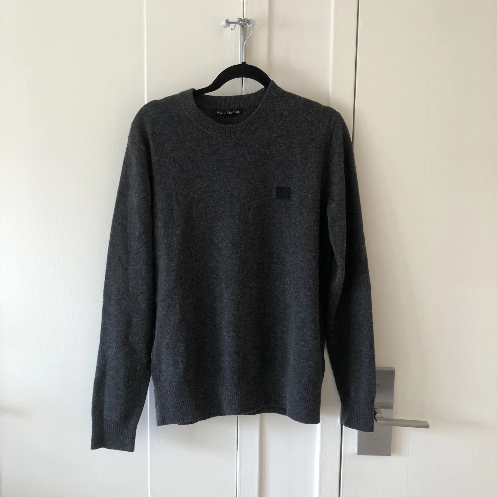 Acne Studios — Acne Studios Nalon Face Sweater — streetwear — resale