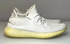 Adidas — Adidas Yeezy Boost 350 V2 — Sneaker — resale