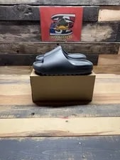 Adidas — Adidas Yeezy Slide — Sneaker — resale