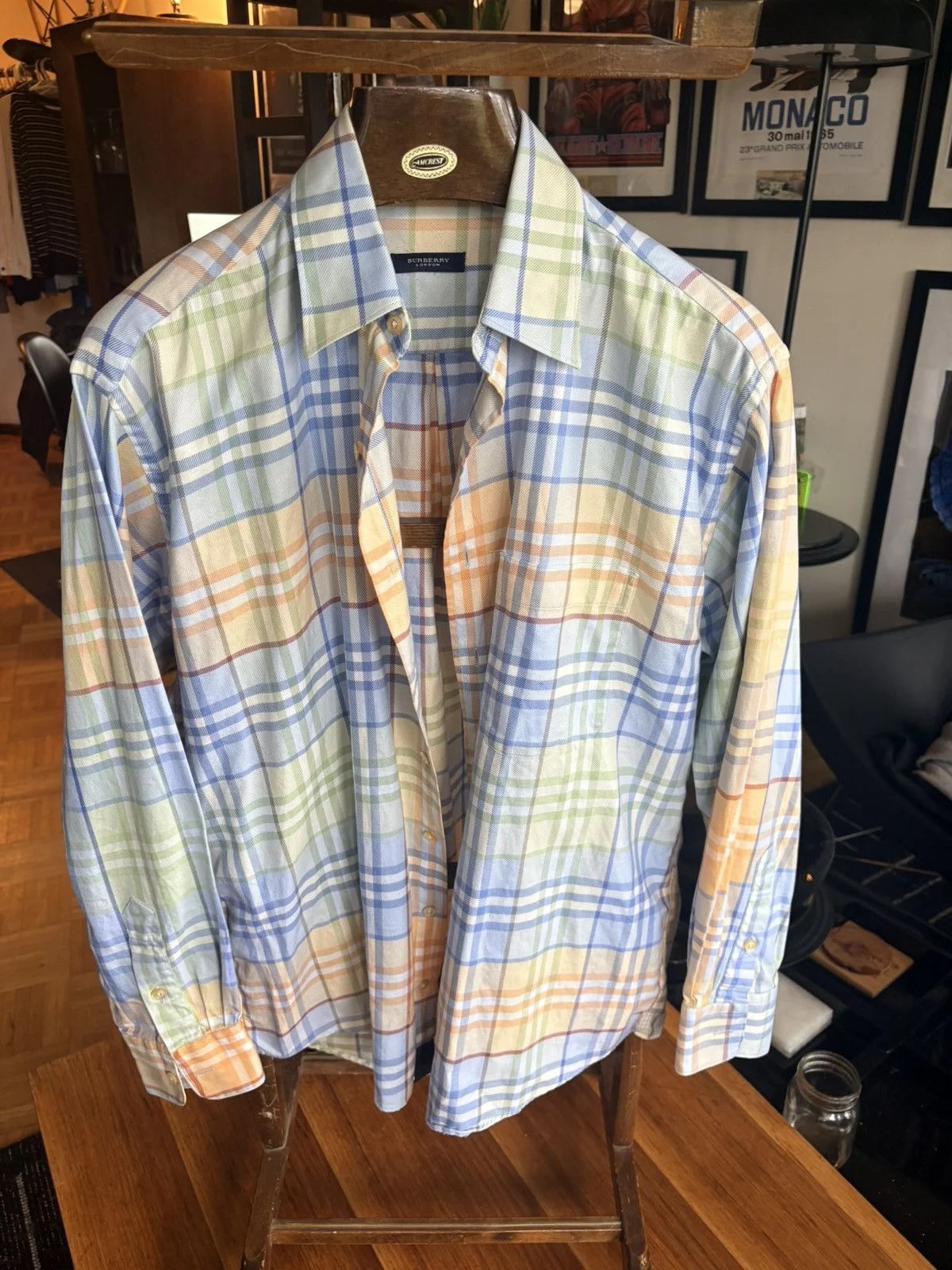 Burberry — Burberry Dresshirt — streetwear — resale