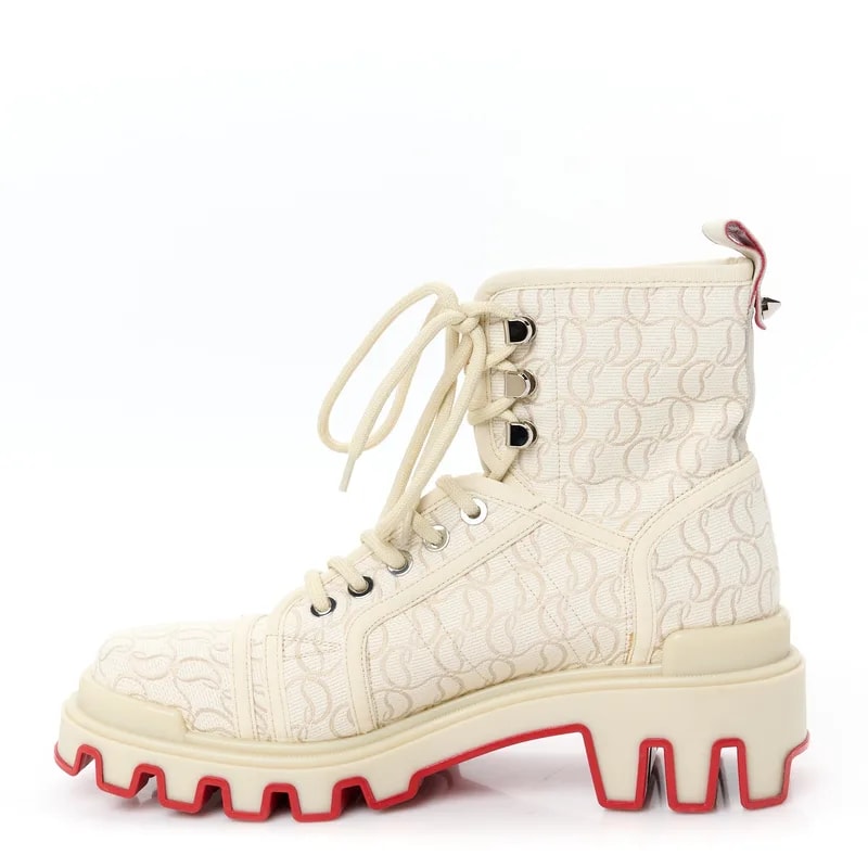 Christian Louboutin — Panaroot Dune Flat Boots 43 — Designer Shoe — resale